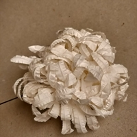 hvid voksbehandlet stor gammel papir  chrysanthemum blomst